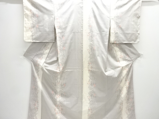 JAPANESE KIMONO / UNUSED WHITE OSHIMA TSUMUGI (7 maruki) / WOVEN FLOWER & PLANT 